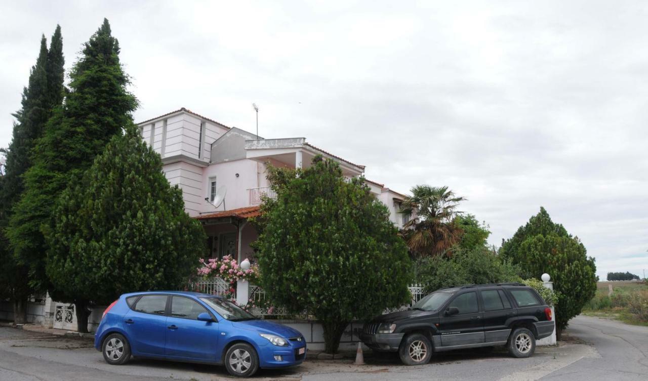 House Of Arts Apartment Pélla Exterior foto
